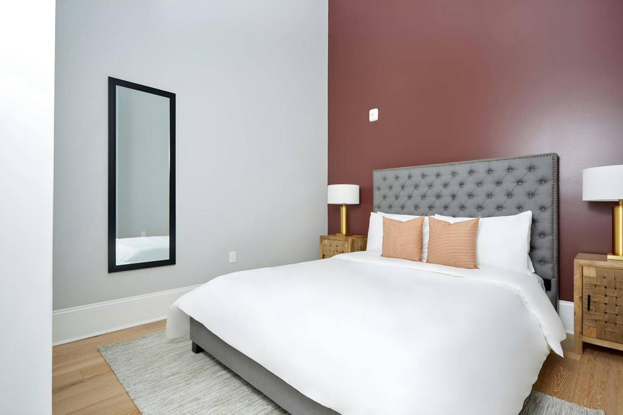 Sonder By Marriott Bonvoy The Vitascope French Quarter Aparthotel