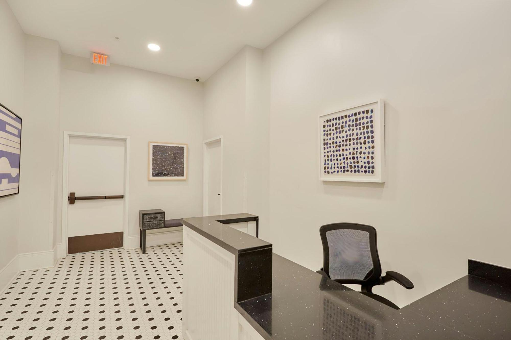 Sonder By Marriott Bonvoy The Vitascope French Quarter Apartahotel